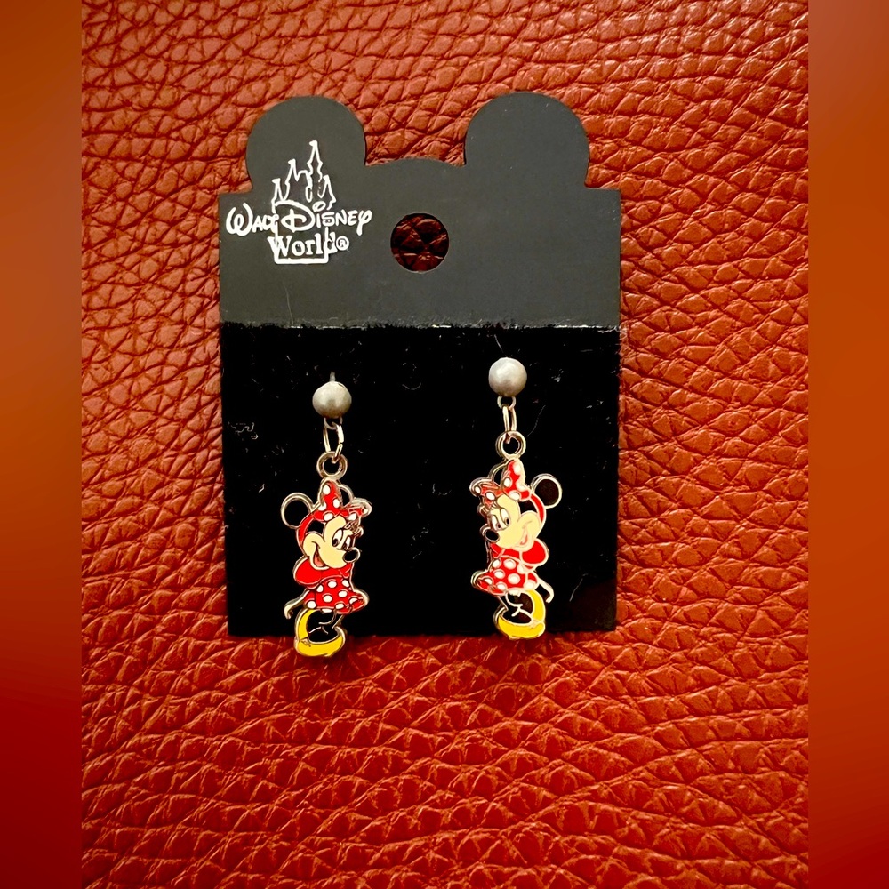 Minnie Mouse earrings